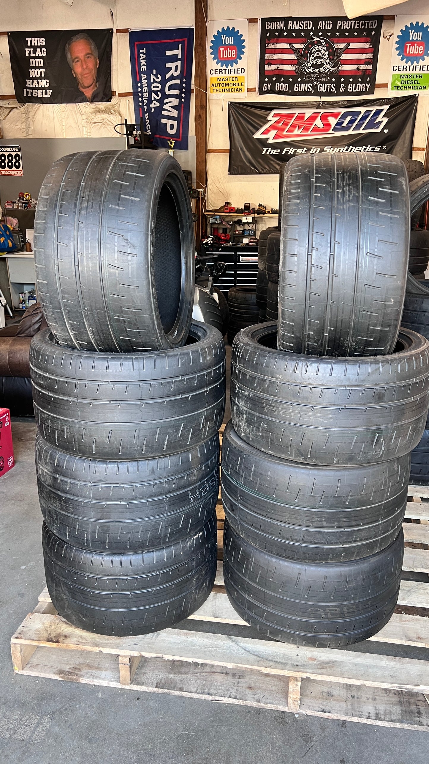 Goodyear Eagle F1 Supercar 3R 325/30ZR19